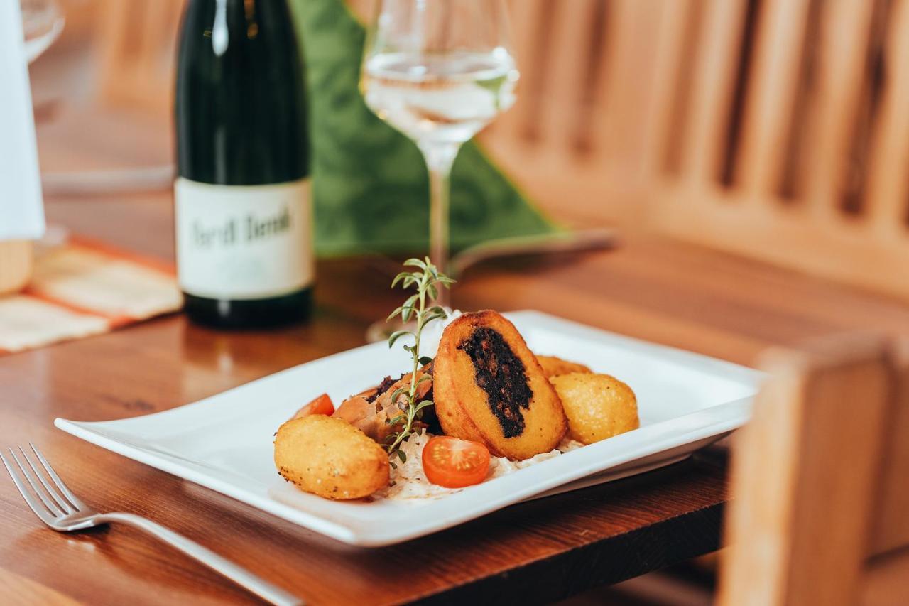 魏森基兴 Weingut Ferdl Denk酒店 外观 照片